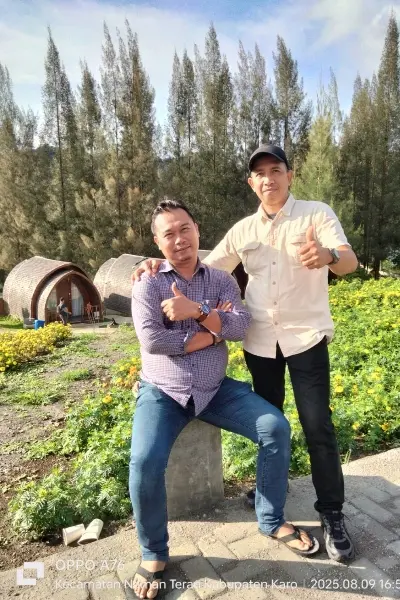 Perjalanan wisata bersama rental mobil Avanza Medan