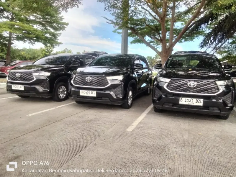 Rental Mobil Zenix HEV Di Rental Mobil Avanza Medan