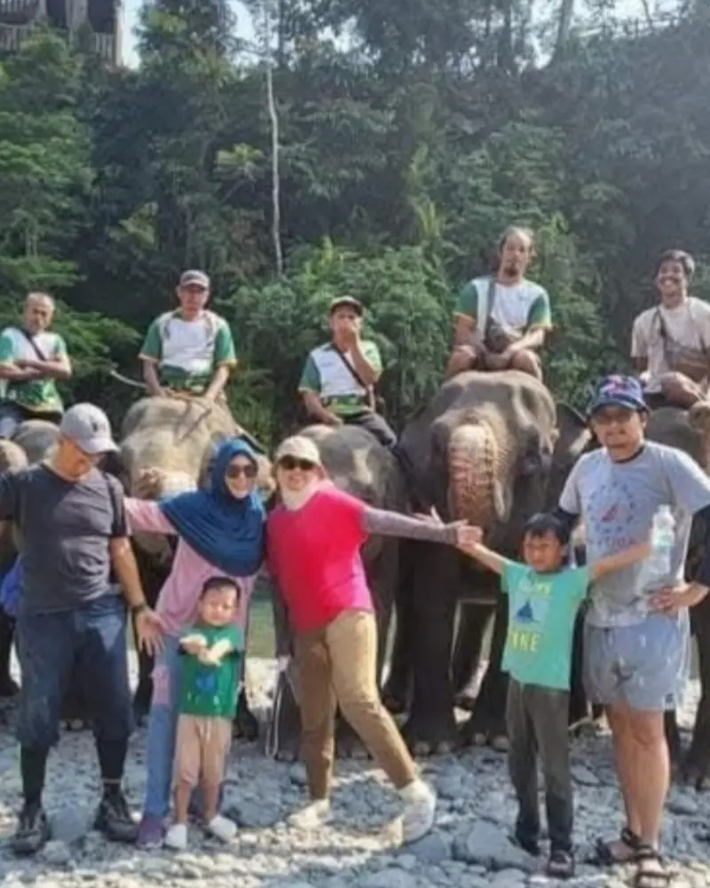 Paket tour tangkahan