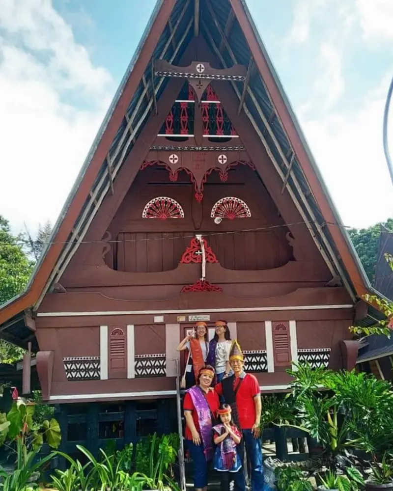 Rumah adat batak