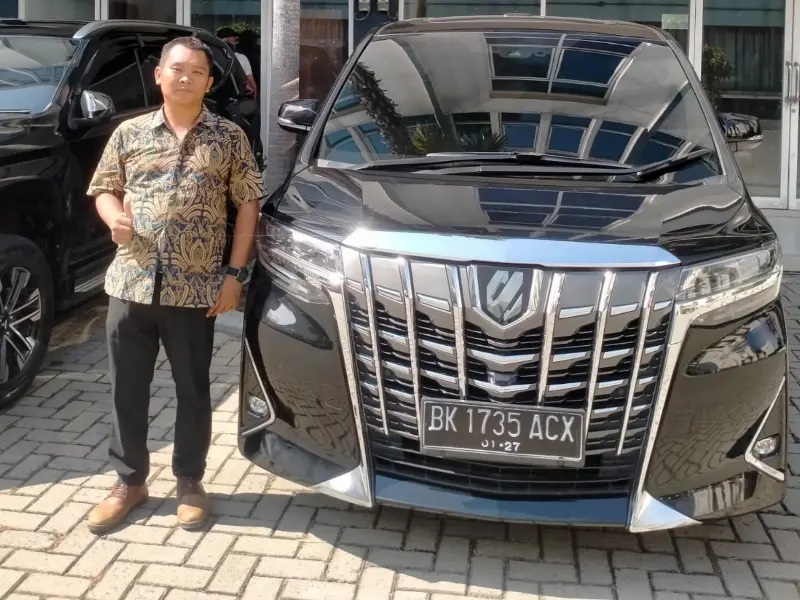 Rental mobil alphard facelift medan cocok untuk bisnis, wisata dan keluarga